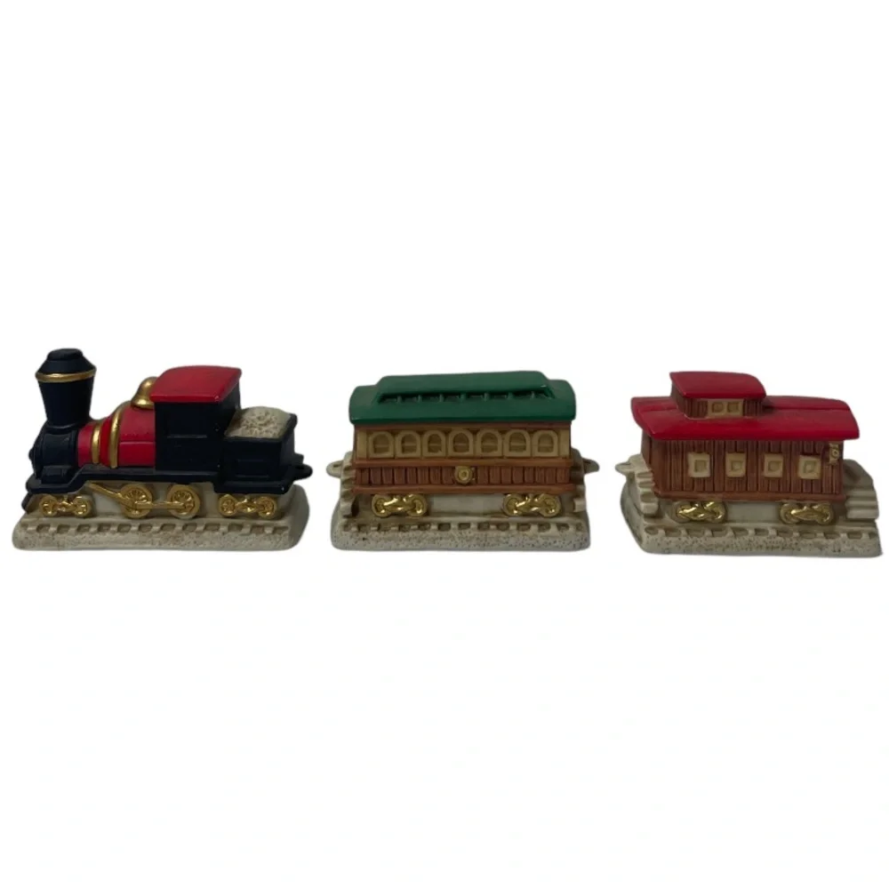 Vintage Train Homco Home Interior Collectors Christmas Ornaments Gift Decoration